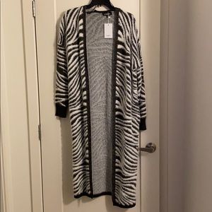 Plush Black/Grey/White along Cardigan